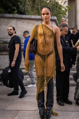 Yasmin Finney at Rick Owens Women Ready to Wear Spring Summer 2026 Collection fashion show, during Paris Fashion Week on october 2nd 2025 Julien Sarkissian Bestimage Celebrities at Rick Owens Women Ready to Wear Spring Summer 2026 Collection fashion show, during Paris Fashion Week on october 2nd 2025 Paris France  Copyright: xJulienxSarkissianx xBestimagexJulienxSarkissianx xBestimagex