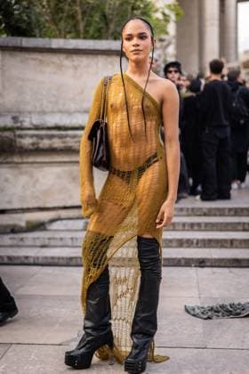 Yasmin Finney at Rick Owens Women Ready to Wear Spring Summer 2026 Collection fashion show, during Paris Fashion Week on october 2nd 2025 Julien Sarkissian Bestimage Celebrities at Rick Owens Women Ready to Wear Spring Summer 2026 Collection fashion show, during Paris Fashion Week on october 2nd 2025 Paris France  Copyright: xJulienxSarkissianx xBestimagexJulienxSarkissianx xBestimagex