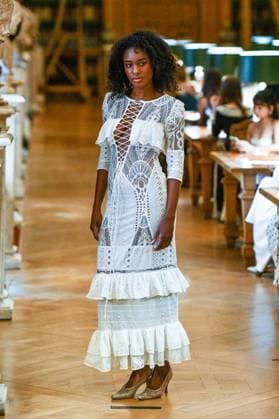 PFW - Wild Rose & Sparrow A model poses on the runway during Wild Rose & Sparrow SS26 PFW Runway Show, Nuit Au Ballet as part of Paris Fashion Week on October 2, 2025 in Paris, France. Photo by Shootpix ABACAPRESS.COM Paris France  Copyright: xShootpix ABACAx