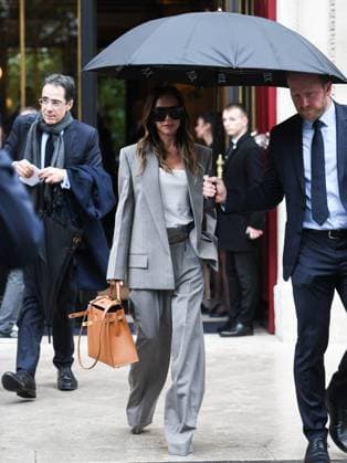PFW - Victoria Beckham Leaving La Reserve Hotel Victoria Beckham is spotted leaving La Reserve hotel during the Summer Spring Paris Fashion Week in Paris, France on October 3, 2025. Photo by Florian Poitout ABACAPRESS.COM Paris France  Copyright: xPoitoutxFlorian ABACAx