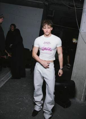 Bach Buquen au Front Row du défilé VETEMENTS Collection Femme Prêt à Porter Printemps Eté 2026 lors de la Fashion Week de Paris PFW , au 22 Avenue des Champs Élysées à Paris, France, le 3 octobre 2025 Sam Delpech Bestimage Front Row VETEMENTS fashion show as part of Spring Summer 2026 Paris Fashion Week on October 03, 2025 in Paris, France Paris France  Copyright: xSamxDelpechx xBestimagexSamxDelpechx xBestimagex