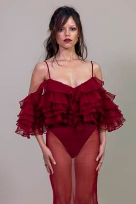 Jenna Ortega at the photocall of the Givenchy Collection Femme Prêt à Porter Printemps Eté 2026 fashion show as part of Paris Fashion Week PFW , at Hôtel National des Invalides, in Paris, France, October 03, 2025 Olivier Borde Bestimage Photocall Givenchy fashion show as part of Spring Summer 2026 Paris Fashion Week on October 03, 2025 in Paris, France Paris France  Copyright: xOLIVIERxBORDEx xBESTIMAGExOLIVIERxBORDEx xBESTIMAGEx