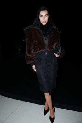 PFW - Vaillant Front Row Izi Angus attends the attends the Vaillant as part of Paris Fashion Week in Paris, France on September 30, 2025. Photo by Jerome Domine ABACAPRESS.COM  Copyright: xDominexJerome ABACAx
