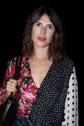 PFW - Vaillant Front Row Jeanne Damas attends the attends the Vaillant as part of Paris Fashion Week in Paris, France on September 30, 2025. Photo by Jerome Domine ABACAPRESS.COM  Copyright: xDominexJerome ABACAx