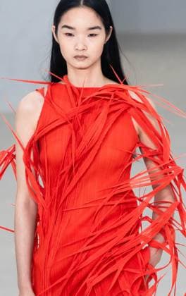 PARIS FASHION WEEK WOMENSWEAR SPRINT SUMMER 26 ISSEY MIYAKE sylvie lefort photography MAXPPP 03 10 2025 @sylvie Lefort Photography MAXPPP 3 10 25 Models present creations from the SPRINT SUMMER 2025 2026 Womenswear collection by ISSEY MIYAKE during the Paris Fashion Week, in Paris, France 3rd October 2025 The presentation of the Womens collections from september 29th to october 7th 25  Copyright: xMAXPPPxsylviexlefortxphotographyx LFR202510030196 LFR202510030196