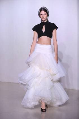PFW - Vaillant Runway A model walks during the Vaillant show as part of Paris Fashion Week in Paris, France on October 03, 2025. Photo by Jerome Domine ABACAPRESS.COM  Copyright: xDominexJerome ABACAx