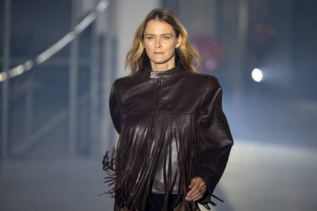 Vetements Womenswear Runway - PFW A mannequin model walks during the Vetements Womenswear Spring Summer 2026 show as part of Paris Fashion Week (PFW) on October 3, 2025 in Paris, France. Photo by Alexis Jumeau ABACAPRESS.COM Paris France  Copyright: xJumeauxAlexis ABACAx