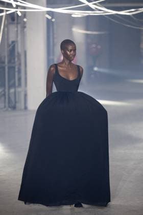 Vetements Womenswear Runway - PFW A mannequin model walks during the Vetements Womenswear Spring Summer 2026 show as part of Paris Fashion Week (PFW) on October 3, 2025 in Paris, France. Photo by Alexis Jumeau ABACAPRESS.COM Paris France  Copyright: xJumeauxAlexis ABACAx