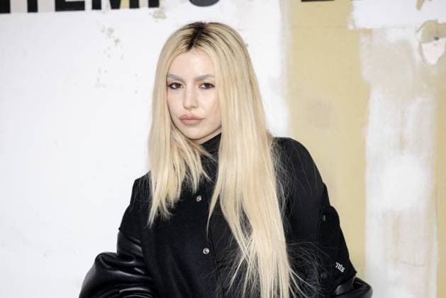 Photocall Vetements Womenswear - PFW Ava Max attends the Vetements Womenswear Spring Summer 2026 show as part of Paris Fashion Week (PFW) on October 3, 2025 in Paris, France. Photo by Alexis Jumeau ABACAPRESS.COM Paris France  Copyright: xJumeauxAlexis ABACAx