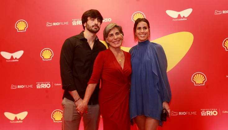 RECORD DATE NOT STATED premiere of the film Sex by Gloria Pires during the Rio de Janeiro Film Festival rio de janeiro (rj), 10 03 2025 - cinema festival cast rj - actress gloria pires accompanied by her children bento and ana, during the pre-premiere of the film sexo during the rio de janeiro film festival, this friday, october 3, 2025. (Foto: Onofre Veras Thenews2 imago images) premiere of the film Sex by Gloria Pires during the Rio de Janeiro Film Festival  Copyright: xPicasax
