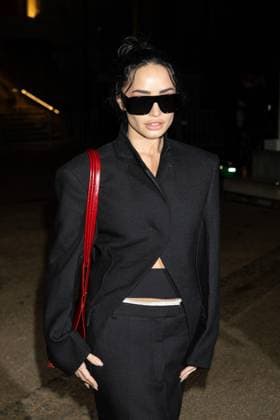 Demi Lovato outside the EE72 magazine party at Le Grand Café during Paris Fashion Week PFW Ready to Wear Spring Summer 2026 on October 3rd, 2025 Jeremy MELLOUL Bestimage Celebrities at EE72 party during Paris Fashion Week Ready to Wear Collection Spring Summer 2026 on 3rd, October, 2025  Copyright: xJeremyxMelloulx xBestimagexJeremyxMelloulx xBestimagex
