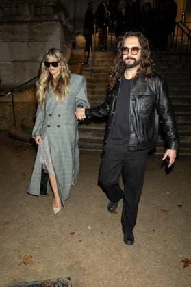 Heidi Klum, Tom Kaulitz outside EE72 magazine party at Le Grand Café during Paris Fashion Week PFW Ready to Wear Spring Summer 2026 on October 3rd, 2025 Jeremy MELLOUL Bestimage Celebrities at EE72 party during Paris Fashion Week Ready to Wear Collection Spring Summer 2026 on 3rd, October, 2025  Copyright: xJeremyxMelloulx xBestimagexJeremyxMelloulx xBestimagex