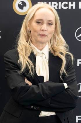 Mona Fastvold bei der Premiere des Kinofilms The Testament of Ann Lee auf dem 21. Zurich Film Festival 2025 im Kongresssaal. Zürich, 03.10.2025