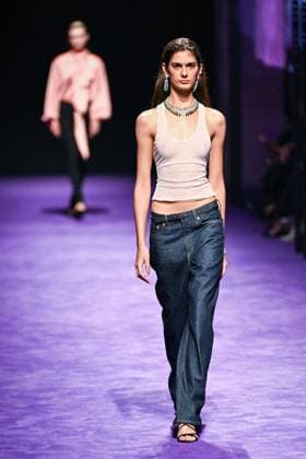 PFW Messika Runway A model walks the runway during the Messika Womenswear Spring Summer 2026 show as part of Paris Fashion Week in Paris, France on October 03, 2025. Photo by Aurore Marechal ABACAPRESS.COM Paris France  Copyright: xMarechalxAurore ABACAx
