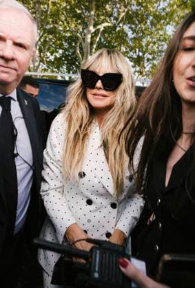 Heidi Klum at the Elie Saab Collection Prêt à Porter Printemps Été 2026 fashion show during Paris Fashion Week PFW , October 4, 2026 ? Sam Delpech Bestimage Heidi Klum at Elie Saab Fashion Show Ready to Wear Collection Spring Summer 2026 during Paris Fashion Week on 4, October, 2026 at the Elie Saab Collection Prêt à Porter Printemps Été 2026 fashion show during Paris Fashion Week PFW , on October 4, 2026 Arrivals Elie Saab Fashion Show Ready to Wear Collection Spring Summer 2026 during Paris Fashion Week PFW , Palais de Tokyo, Paris, France, October 4, 2025 Sam Delpechage Bestimage Arrivals Elie Saab Fashion Show Ready to Wear Collection Spring Summer 2026 during Paris Fashion Week, on 4, October, 2026 Paris France Copyright: xSamxDelpechx xBestimagexSamxDelpechx xBestimagex