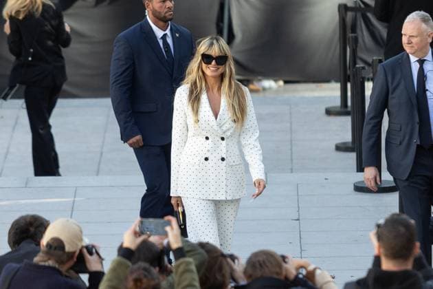 PFW - Elie Saab Womenswear Spring-Summer - Arrivals NB Heidi Klum arriving at the Elie Saab Womenswear Spring-Summer 2026 show as part of Paris Fashion Week on October 04, 2025 in Paris, France. Photo by Nasser Berzane ABACAPRESS.COM Paris France  Copyright: xBerzanexNasser ABACAx