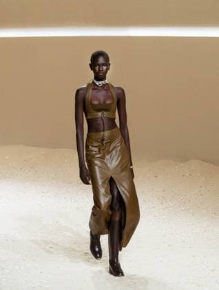 Paris fashion week Womenwear sprint summer 2025 2026 HERMES 4rd October 2025 sylvie lefort photography MAXPPP 04 10 2025 @sylvie Lefort Photography MAXPPP 4 10 25 Models present creations from the SPRINT SUMMER 2025 2026 Womenswear collection by HERMES during the Paris Fashion Week, in Paris, France 4rd October 2025 The presentation of the Womens collections from september 29th to october 7th 25  Copyright: xMAXPPPxsylviexlefortxphotographyx LFR202510043698 LFR202510043698
