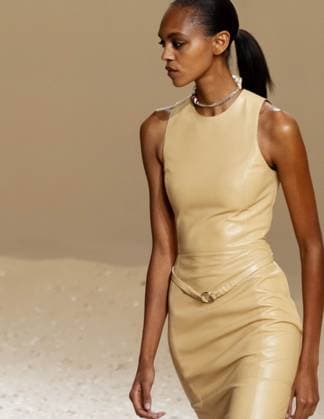 Paris fashion week Womenwear sprint summer 2025 2026 HERMES 4rd October 2025 sylvie lefort photography MAXPPP 04 10 2025 @sylvie Lefort Photography MAXPPP 4 10 25 Models present creations from the SPRINT SUMMER 2025 2026 Womenswear collection by HERMES during the Paris Fashion Week, in Paris, France 4rd October 2025 The presentation of the Womens collections from september 29th to october 7th 25  Copyright: xMAXPPPxsylviexlefortxphotographyx LFR202510043710 LFR202510043710