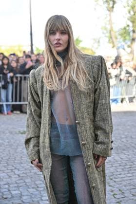 PFW Vivienne Westwood Outside Arrivals Victoria De Angelis arriving at Vivienne Westwood show during Paris Fashion Week in Paris, France on October 4, 2025. Photo by Julien Reynaud APS-Medias ABACAPRESS.COM Paris France  Copyright: xReynaudxJulien APS-Medias ABACAx