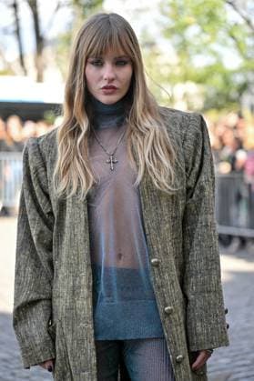 PFW Vivienne Westwood Outside Arrivals Victoria De Angelis arriving at Vivienne Westwood show during Paris Fashion Week in Paris, France on October 4, 2025. Photo by Julien Reynaud APS-Medias ABACAPRESS.COM Paris France  Copyright: xReynaudxJulien APS-Medias ABACAx