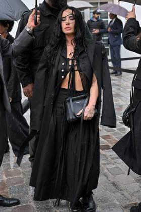 PFW Ann Demeulemeester Outside Arrivals Demi Lovato arriving at Ann Demeulemeester show during Paris Fashion Week in Paris, France on October 4, 2025. Photo by Julien Reynaud APS-Medias ABACAPRESS.COM Paris France  Copyright: xReynaudxJulien APS-Medias ABACAx
