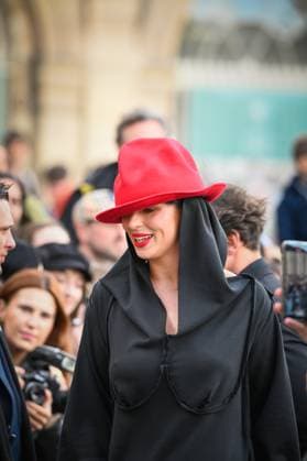 Paris Fashion Week spring summer 206 Vivienne Westwood show Nathy Peluso 449310 2025 10 04 Paris France  Copyright: xBarbaraxNeymanx xStarfacex STAR_449310_030