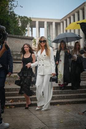 Paris Fashion Week spring summer 206 Elie Saab show Leni Klum and Heidi Klum 449310 2025 10 04 Ethiopia  Copyright: xBarbaraxNeymanx xStarfacex STAR_449310_082