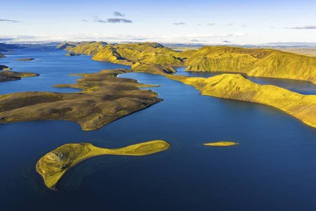 Creative Highlights World See Langisjor im isländischen Hochland, Vatnajökull Nationalpark, Island Lake Langisjor in the Icelandic highlands, Vatnajökull National Park, Iceland Copyright: imageBROKER RobertxHaasmann ibxroh15196984.jpg