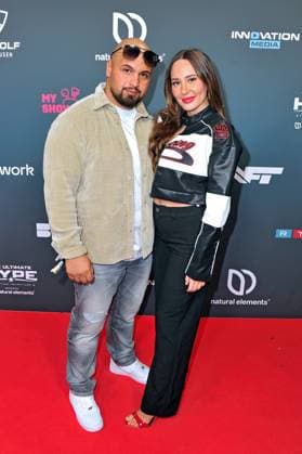 The Ultimate Hype . Alessia Herren und Can Nitkewitz anläßlich des Kampfsport-Events The Ultimate Hype am 04.10.2025 in der Rudolf-Weber-Arena Oberhausen. 20251004MWI089658