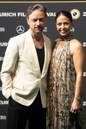 James McAvoy mit Eehfrau Lisa Liberati bei der Premiere des Kinofilms California Schemin auf dem 21. Zurich Film Festival 2025 im Opernhaus. Zürich, 04.10.2025