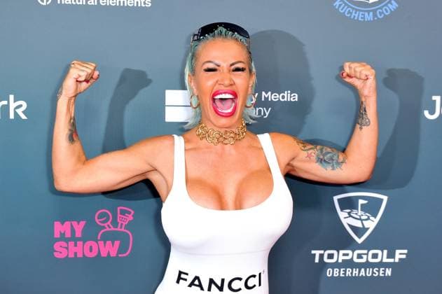 The Ultimate Hype . Ginger Costello-Wollersheim anläßlich des Kampfsport-Events The Ultimate Hype am 04.10.2025 in der Rudolf-Weber-Arena Oberhausen. 20251004MWI088734