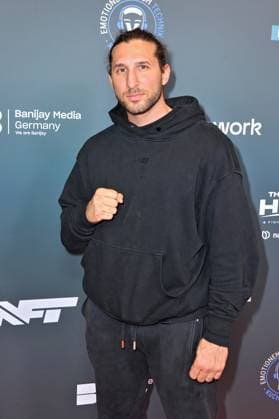 The Ultimate Hype . Adriano Salvaggio anläßlich des Kampfsport-Events The Ultimate Hype am 04.10.2025 in der Rudolf-Weber-Arena Oberhausen. 20251004MWI088805