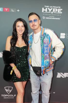 The Ultimate HYPE in Oberhausen Marvin Kleinen und Freundin Jennifer Degenhart beim Box-Event The Ultimate HYPE in der Rudolf-Weber-Arena Oberhausen am 4. Oktober 2025. Oberhausen Rudolf-Weber-Arena Nordrhein-Westfalen