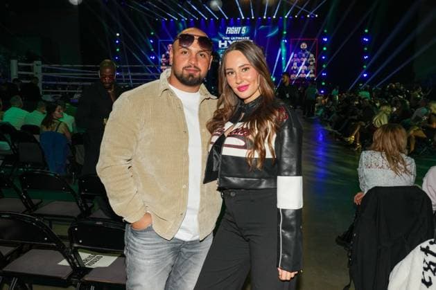 The Ultimate HYPE in Oberhausen Alessia Herren und Can Nitkewitz beim Box-Event The Ultimate HYPE in der Rudolf-Weber-Arena Oberhausen am 4. Oktober 2025. Oberhausen Rudolf-Weber-Arena Nordrhein-Westfalen