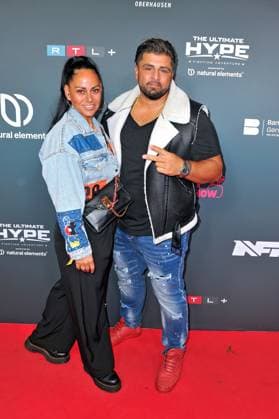 The Ultimate Hype . Severino Seeger mit Freundin Nadine anläßlich des Kampfsport-Events The Ultimate Hype am 04.10.2025 in der Rudolf-Weber-Arena Oberhausen. 20251004MWI089629