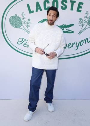 Adrien Brody au photocall du défilé Lacoste Collection Femme Prêt à Porter Printemps Eté 2026 lors de la Fashion Week de Paris PFW , au Lycée Carnot, à Paris, France, le 5 octobre 2025 Sam Delpech Bestimage Photocall Lacoste Womenswear Spring Summer 2026 show as part of Paris Fashion Week on October 05, 2025 in Paris, France Paris France  Copyright: xDenisxGuignebourgx xBestimagexDenisxGuignebourgx xBestimagex