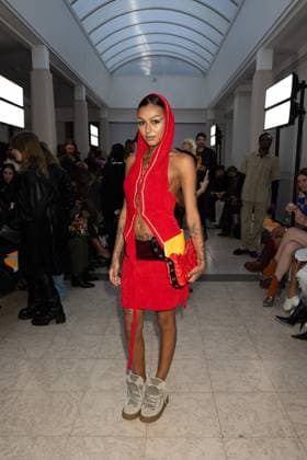 Ogee au défilé Ottolinger Collection Prêt à Porter Printemps Été 2026 lors de la Fashion Week de Paris PFW , le 5 Octobre 2025 Jeremy MELLOUL Bestimage Celebrities at Ottolinger Fashion Show Ready to Wear Collection Spring Summer 2026 during Paris Fashion Week on 5th, October, 2025  Copyright: xJeremyxMelloulx xBestimagexJeremyxMelloulx xBestimagex
