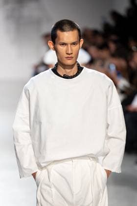 Runway Niccolo Pasqualetti Womenswear - PFW A model mannequin walks the runway during the Niccolò Pasqualetti Womenswear Spring Summer 2026 show as part of Paris Fashion Week on October 5, 2025 in Paris, France. Photo by Alexis Jumeau ABACAPRESS.COM Paris France  Copyright: xJumeauxAlexis ABACAx