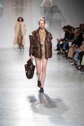 Runway Niccolo Pasqualetti Womenswear - PFW A model mannequin walks the runway during the Niccolò Pasqualetti Womenswear Spring Summer 2026 show as part of Paris Fashion Week on October 5, 2025 in Paris, France. Photo by Alexis Jumeau ABACAPRESS.COM Paris France  Copyright: xJumeauxAlexis ABACAx