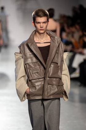 Runway Niccolo Pasqualetti Womenswear - PFW A model mannequin walks the runway during the Niccolò Pasqualetti Womenswear Spring Summer 2026 show as part of Paris Fashion Week on October 5, 2025 in Paris, France. Photo by Alexis Jumeau ABACAPRESS.COM Paris France  Copyright: xJumeauxAlexis ABACAx