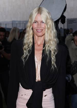 Claudia Schiffer arrives at the Chloe Collection Femme Prêt à Porter Printemps Eté 2026 fashion show as part of Paris Fashion Week PFW in Paris, France, on October 5, 2025 Denis Guignebourg Bestimage Arrivals at the Chloe fashion show as part of Spring Summer 2026 Paris Fashion Week in Paris, France, on October 5, 2025 Paris France  Copyright: xDenisxGuignebourgx xBestimagexDenisxGuignebourgx xBestimagex