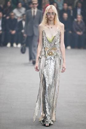 PFW Valentino Runway A model walks the runway during the Valentino Womenswear Spring Summer 2026 show as part of Paris Fashion Week in Paris, France on October 05, 2025. Photo by Aurore Marechal ABACAPRESS.COM Paris France  Copyright: xMarechalxAurore ABACAx
