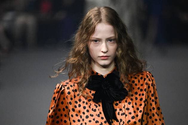 PFW Valentino Runway A model walks the runway during the Valentino Womenswear Spring Summer 2026 show as part of Paris Fashion Week in Paris, France on October 05, 2025. Photo by Aurore Marechal ABACAPRESS.COM Paris France  Copyright: xMarechalxAurore ABACAx