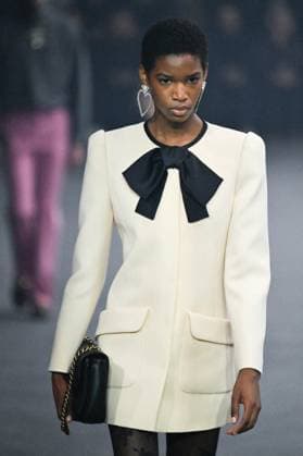 PFW Valentino Runway A model walks the runway during the Valentino Womenswear Spring Summer 2026 show as part of Paris Fashion Week in Paris, France on October 05, 2025. Photo by Aurore Marechal ABACAPRESS.COM Paris France  Copyright: xMarechalxAurore ABACAx