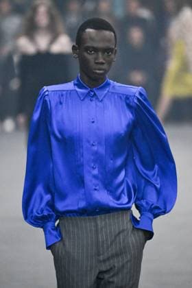 PFW Valentino Runway A model walks the runway during the Valentino Womenswear Spring Summer 2026 show as part of Paris Fashion Week in Paris, France on October 05, 2025. Photo by Aurore Marechal ABACAPRESS.COM Paris France  Copyright: xMarechalxAurore ABACAx
