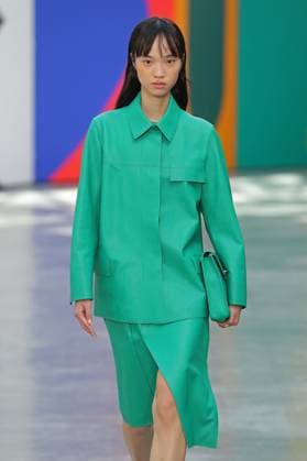 PFW - Akris Runway A model walks the runway during the Akris Womenswear Spring Summer 2026 show as part of Paris Fashion Week on October 05, 2025 in Paris, France. Photo by Alain-Gil Gonzalez ABACAPRESS.COM Paris France  Copyright: xGonzalezxAlain-Gil ABACAx