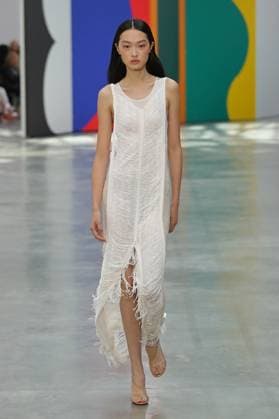 PFW - Akris Runway A model walks the runway during the Akris Womenswear Spring Summer 2026 show as part of Paris Fashion Week on October 05, 2025 in Paris, France. Photo by Alain-Gil Gonzalez ABACAPRESS.COM Paris France  Copyright: xGonzalezxAlain-Gil ABACAx