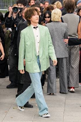 PFW Valentino Outside Arrivals Ma Boquan attends the Valentino Womenswear Spring Summer 2026 show as part of Paris Fashion Week on October 05, 2025 in Paris, France. Photo by Laurent Zabulon ABACAPRESS.COM Paris France  Copyright: xZabulonxLaurent ABACAx