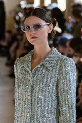 PFW - Shuting Qiu Runway A model walks the runway during the Shuting Qiu Womenswear Spring Summer 2026 show as part of Paris Fashion Week on October 5, 2025 in Paris, France. Photo by Jana Call me J ABACAPRESS.COM Paris Ile de France France  Copyright: xJanaxCallxmexJ ABACAx