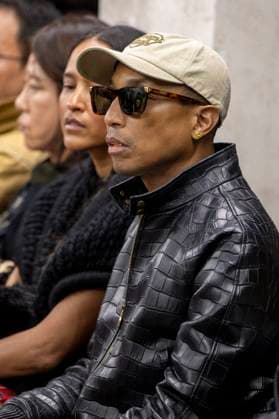 Pharrell Williams with a Richard Mille RM UP 01 Ferrari watch, limited to 150 pieces worth 2 million euros Front Row of the XXX Collection Femme Prêt à Porter Printemps Eté 2026 fashion show, during Paris Fashion Week October 4th, 2025 Pharrell Williams with a Richard Mille RM UP 01 Ferrari watch, limited to 150 pieces worth 2 million euros Front Row of the XXX Women Ready to Wear Spring Summer 2026 Collection fashion show, during Paris Fashion Week October 4th, 2025 Paris France  Copyright: xAgencex xBestimagexAgencex xBestimagex